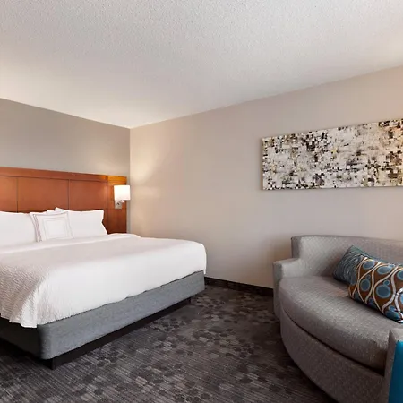Courtyard By Marriott Tulsa Central Exterior foto